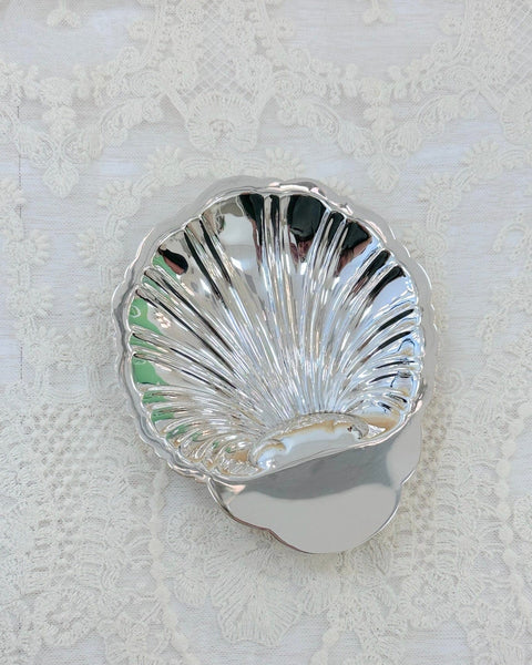 YoYo Boutique Accessories Medium Silver Baptismal Conch