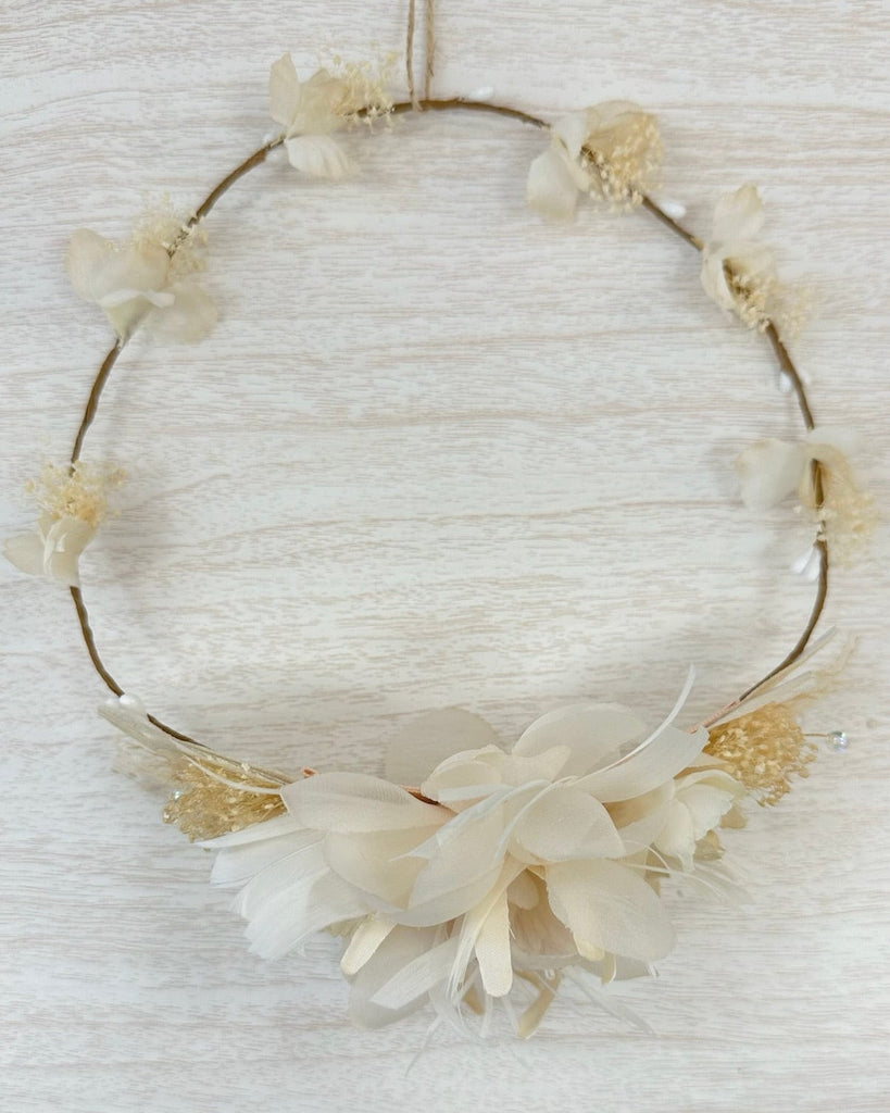 YoYo Boutique Accessories Off-White Flower Crown