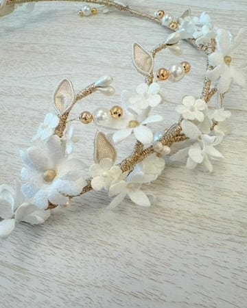 YoYo Boutique Accessories Pearl & Golden Headpiece