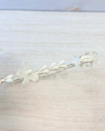 YoYo Boutique Accessories Pearl White Tiny Flowers Headpiece