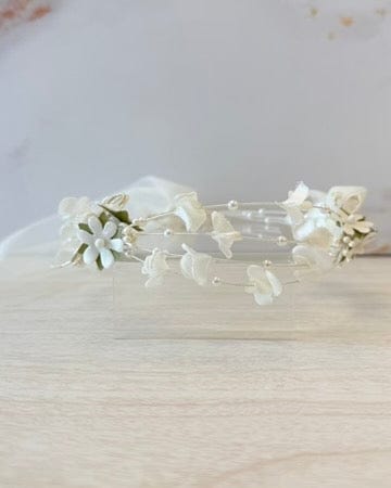 YoYo Boutique Accessories Pearls & Tiny Flowers Headpiece