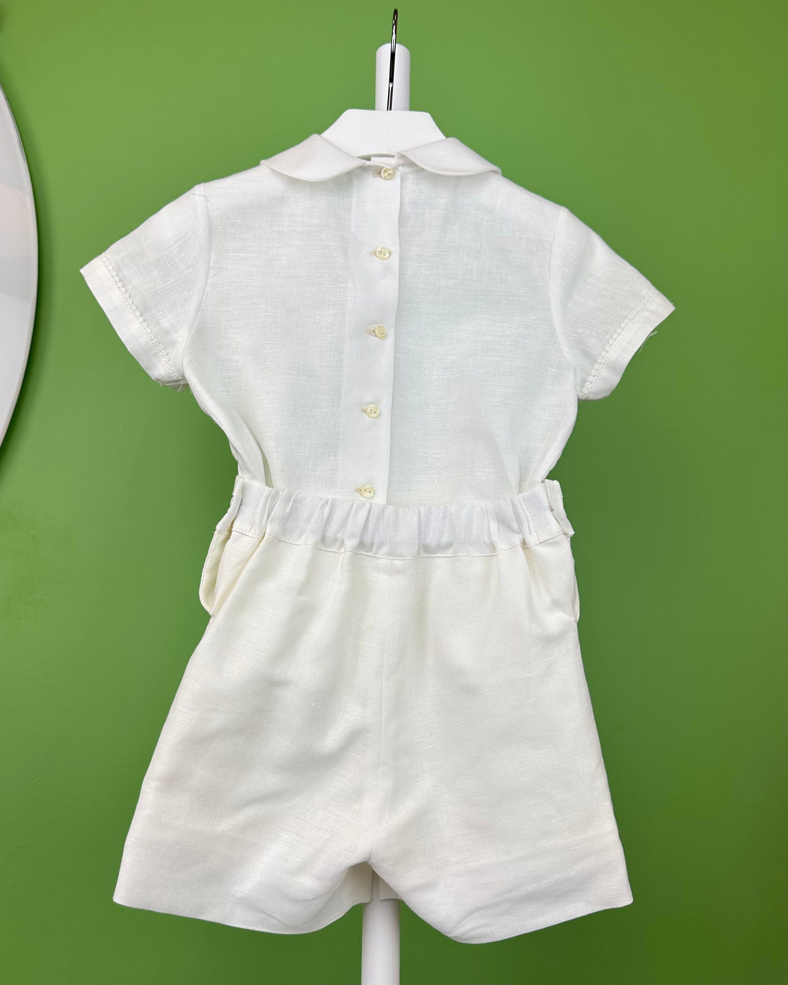 YoYo Boutique Baptism Cristobal Off-White Shorts Outfit