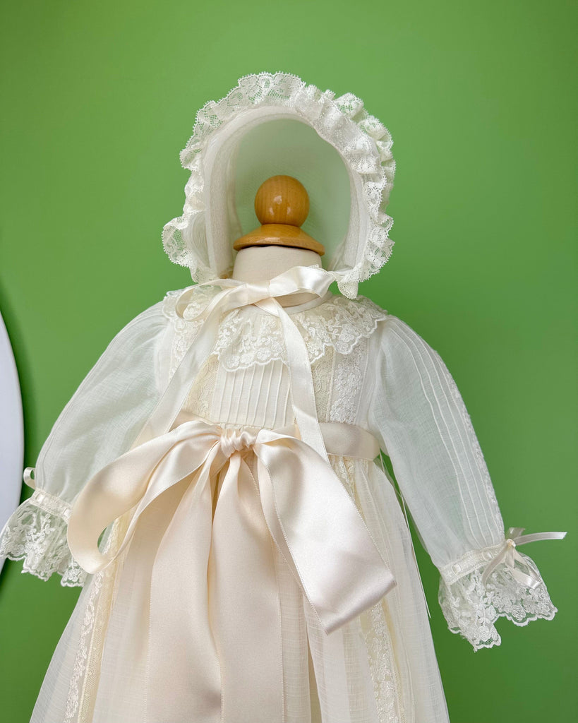 YoYo Boutique Baptism Tenerife Off-White Christening Gown