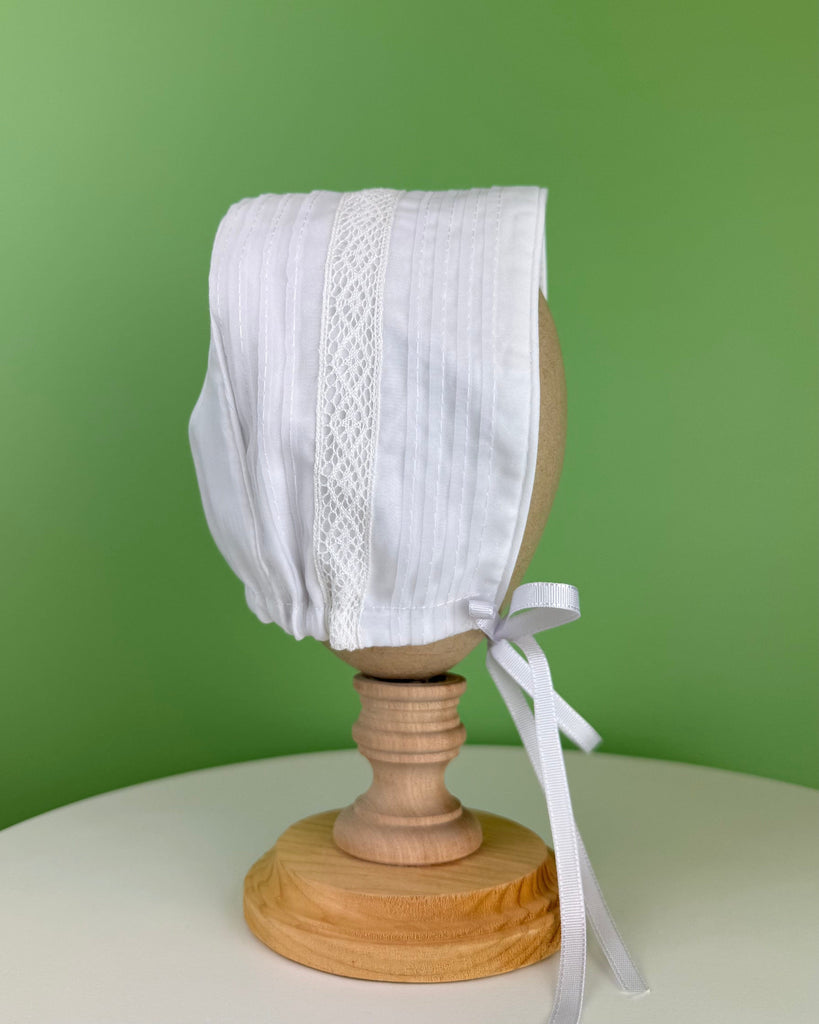 YoYo Boutique Baptism White Bonnet