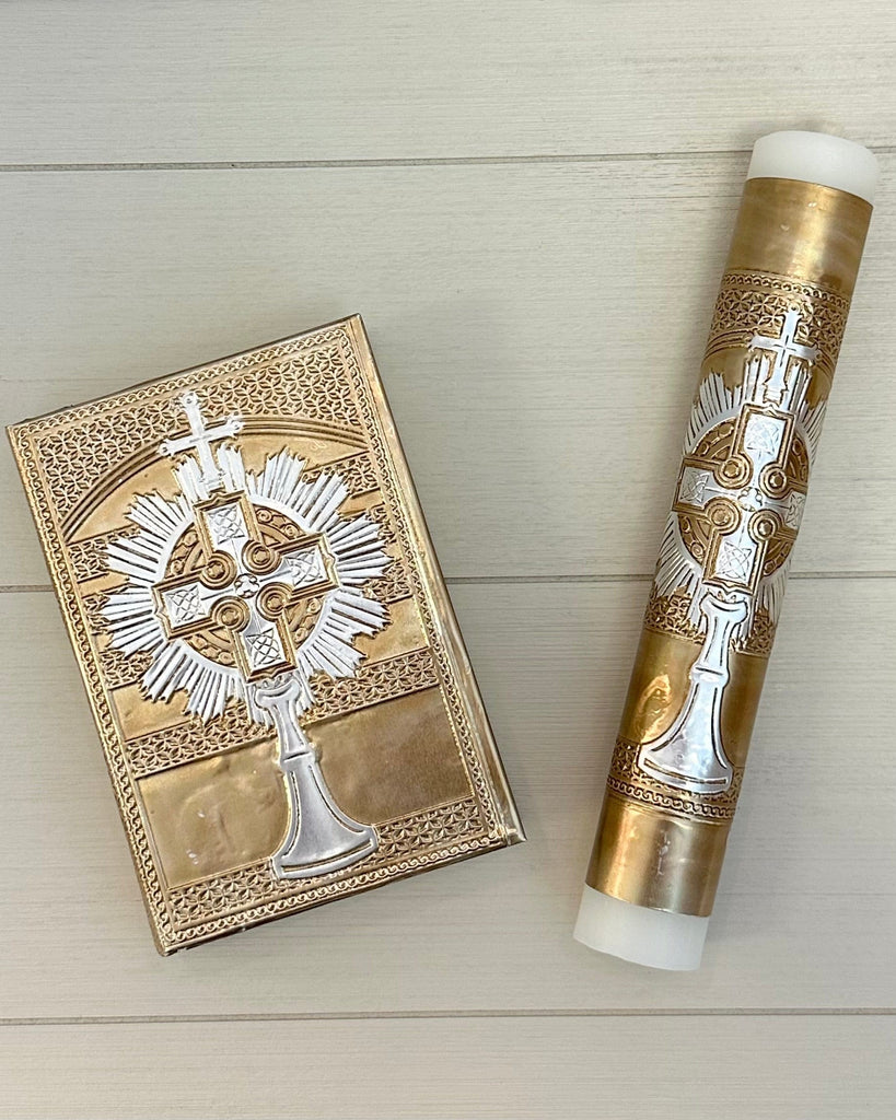 YoYo Boutique Bible Chalice Bible & Candle