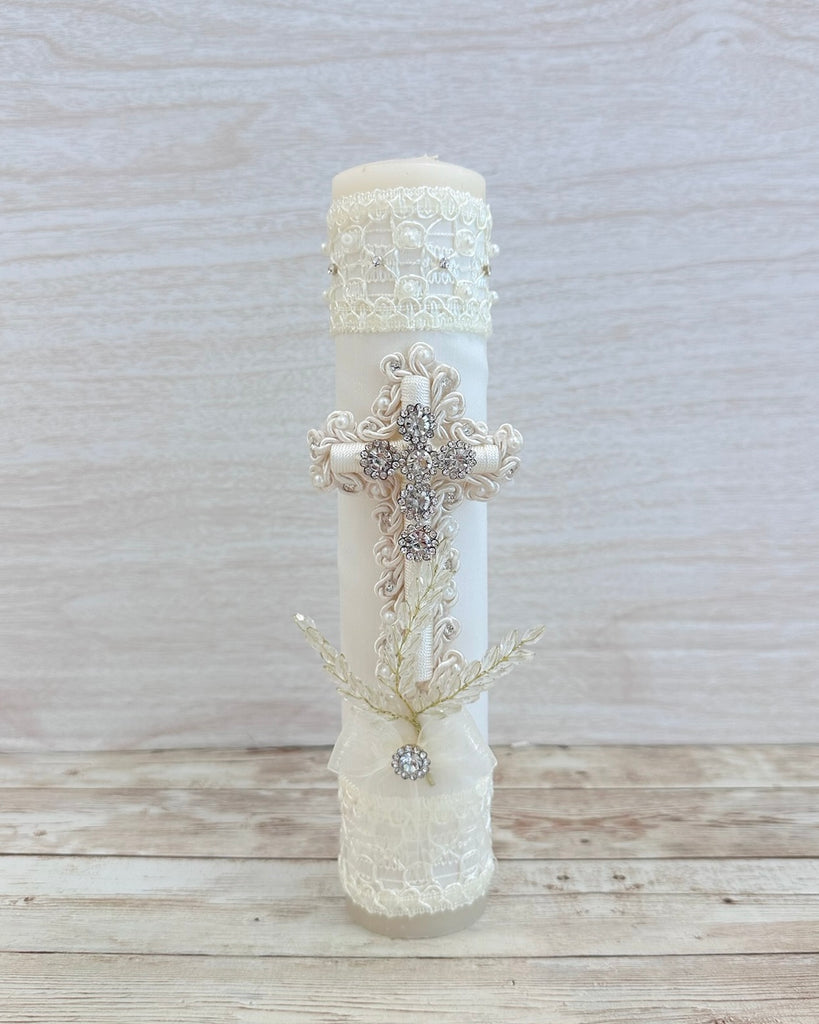 YoYo Boutique Bible Cross Bible & Candle