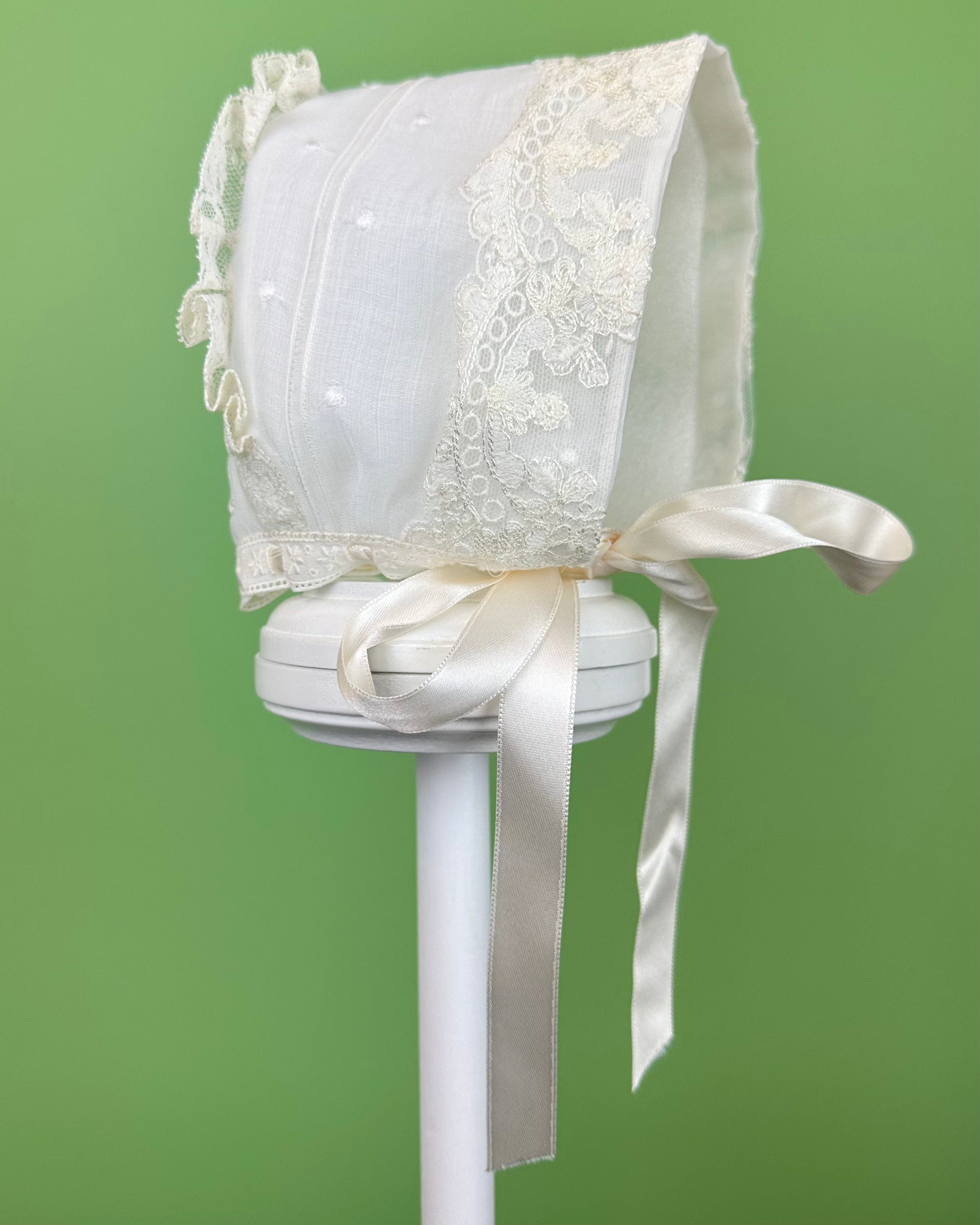 YoYo Boutique Clementina Dress with Bonnet