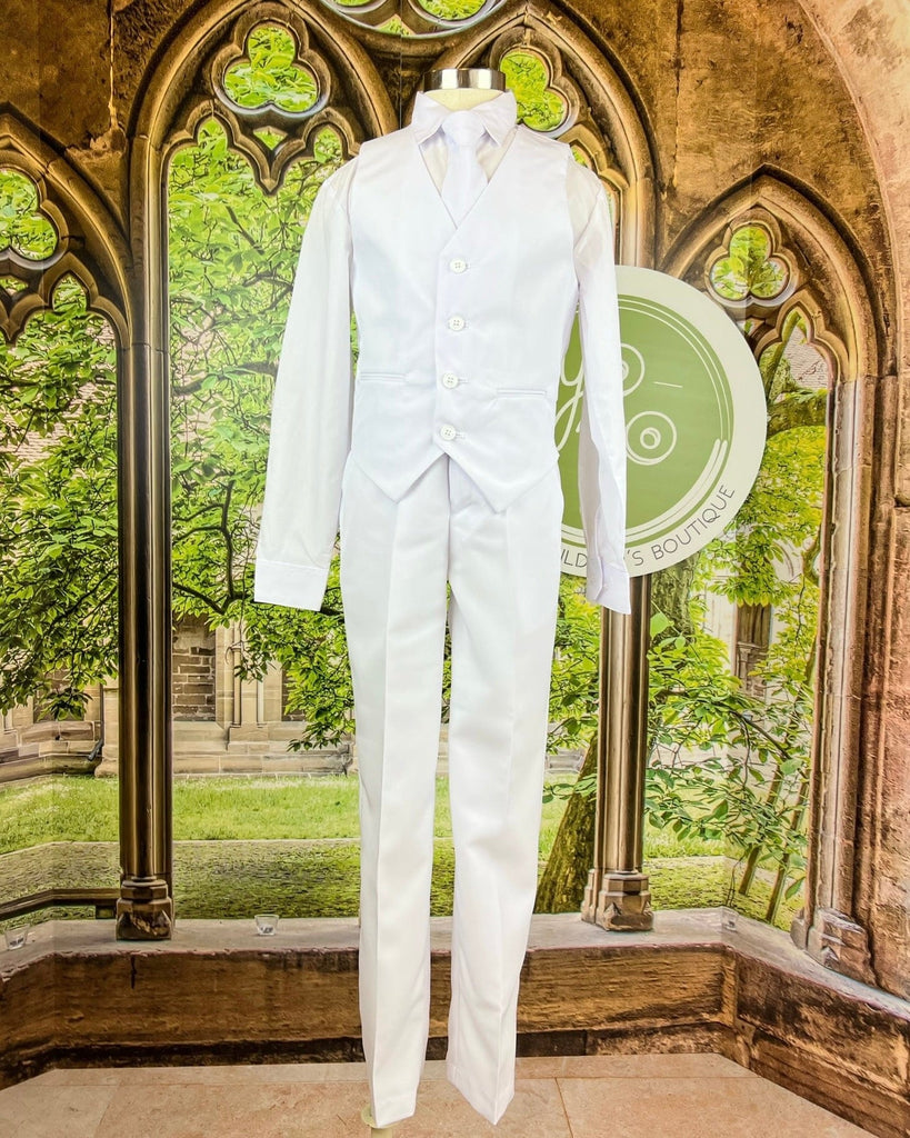 YoYo Boutique First Communion White First Communion Suit
