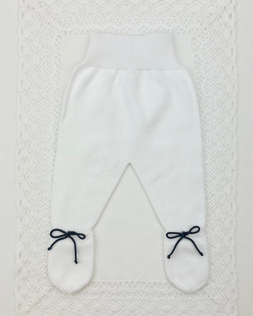 YoYo Boutique Newborn 0M / White White & Navy Blue Knitted Newborn Outfit