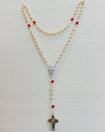 YoYo Boutique Rosary Pearl Beads Rosary (Vatican)