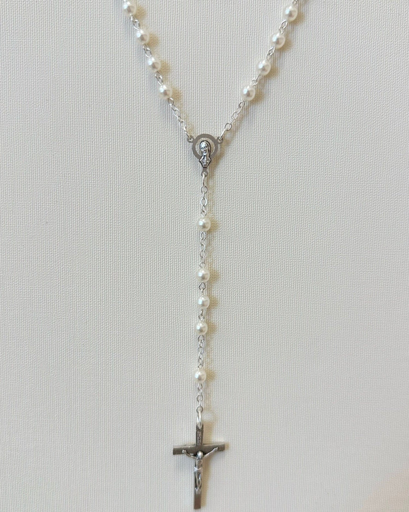 YoYo Boutique Rosary Silver Pearls & Silver Rosary