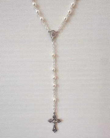 YoYo Boutique Rosary Silver Pearls & Silver Rosary