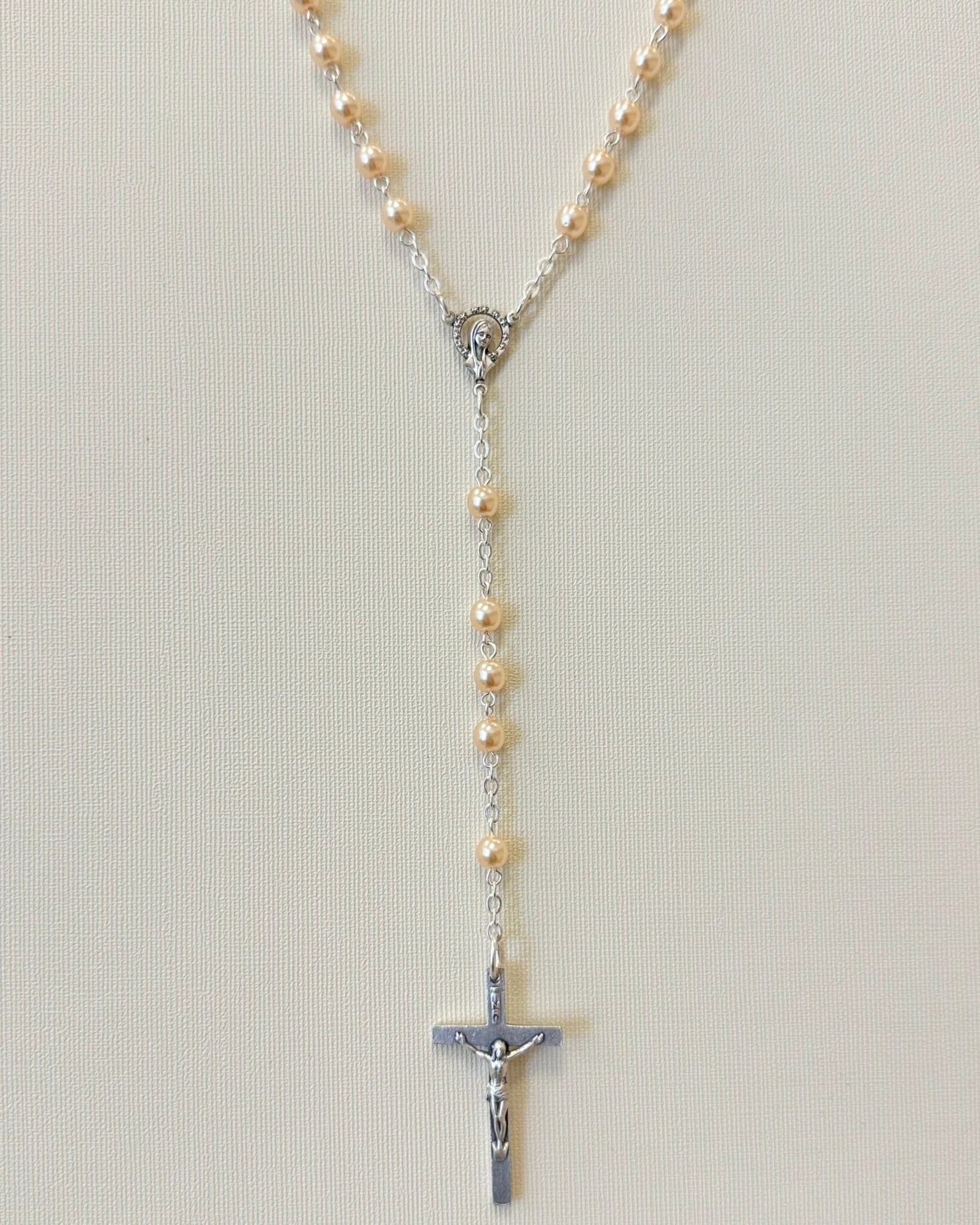 YoYo Boutique Rosary Silver Rosary Pearls & Silver