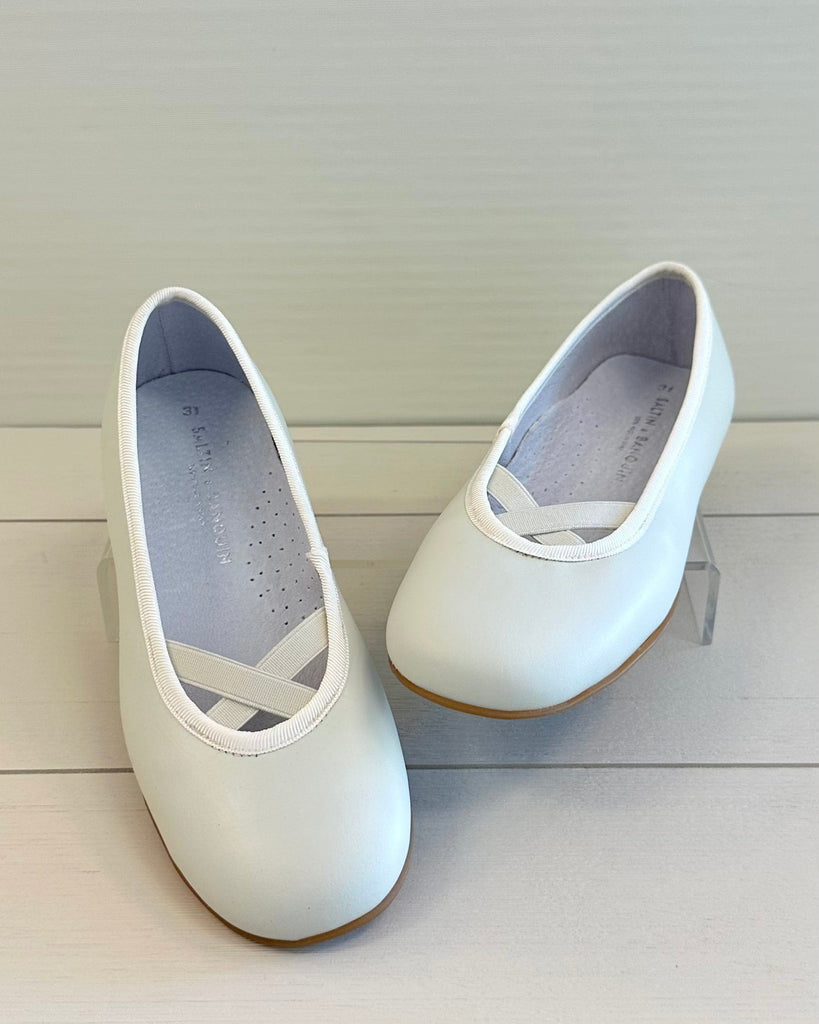 YoYo Boutique Shoes Off-White Ballerina Flat Shoes