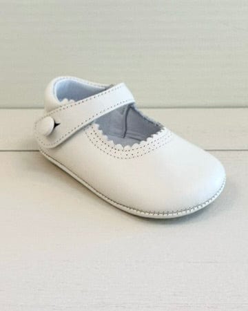 YoYo Boutique Shoes Off-White Pre-Walker Mary Jane Shoes