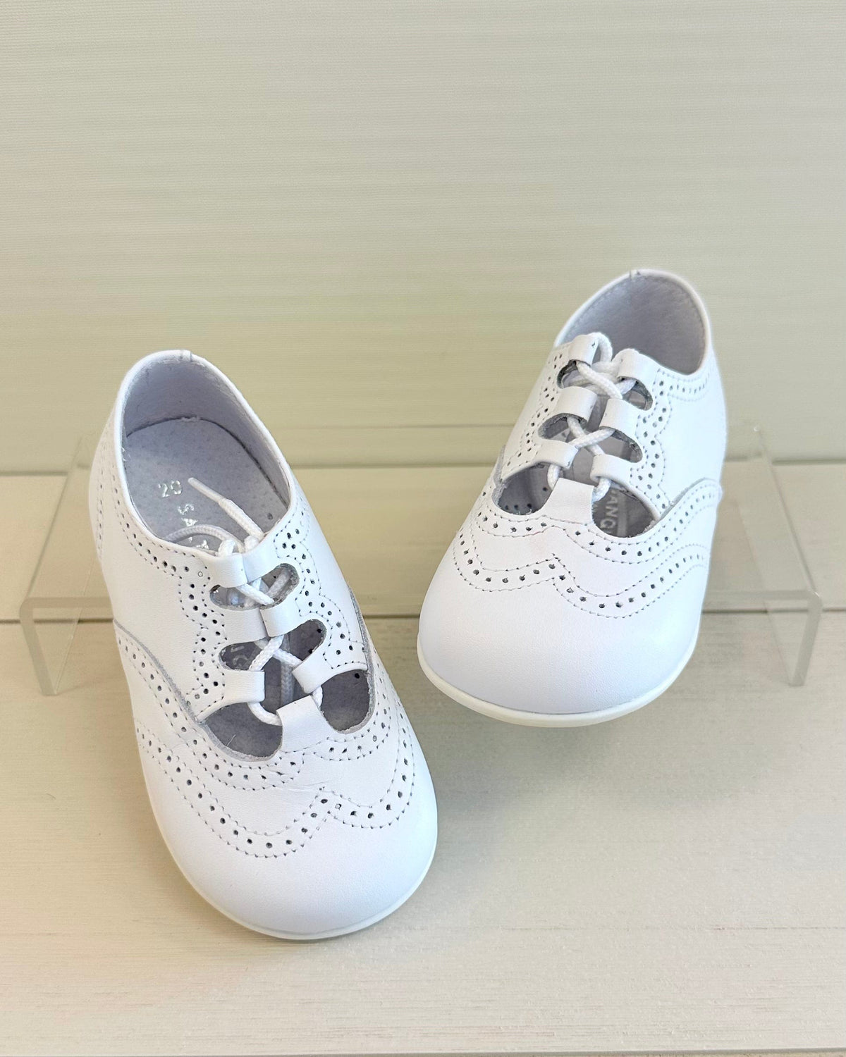 White English Boys’ Walking Shoe – Leather Dress Shoe from Spain 26 EU / 9.5 US / White / Leather