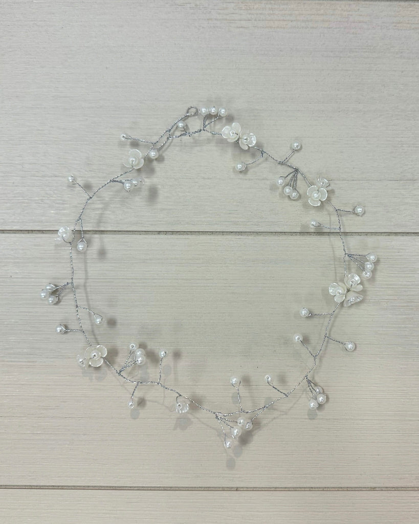 YoYo Boutique Silver & Pearl Headpiece
