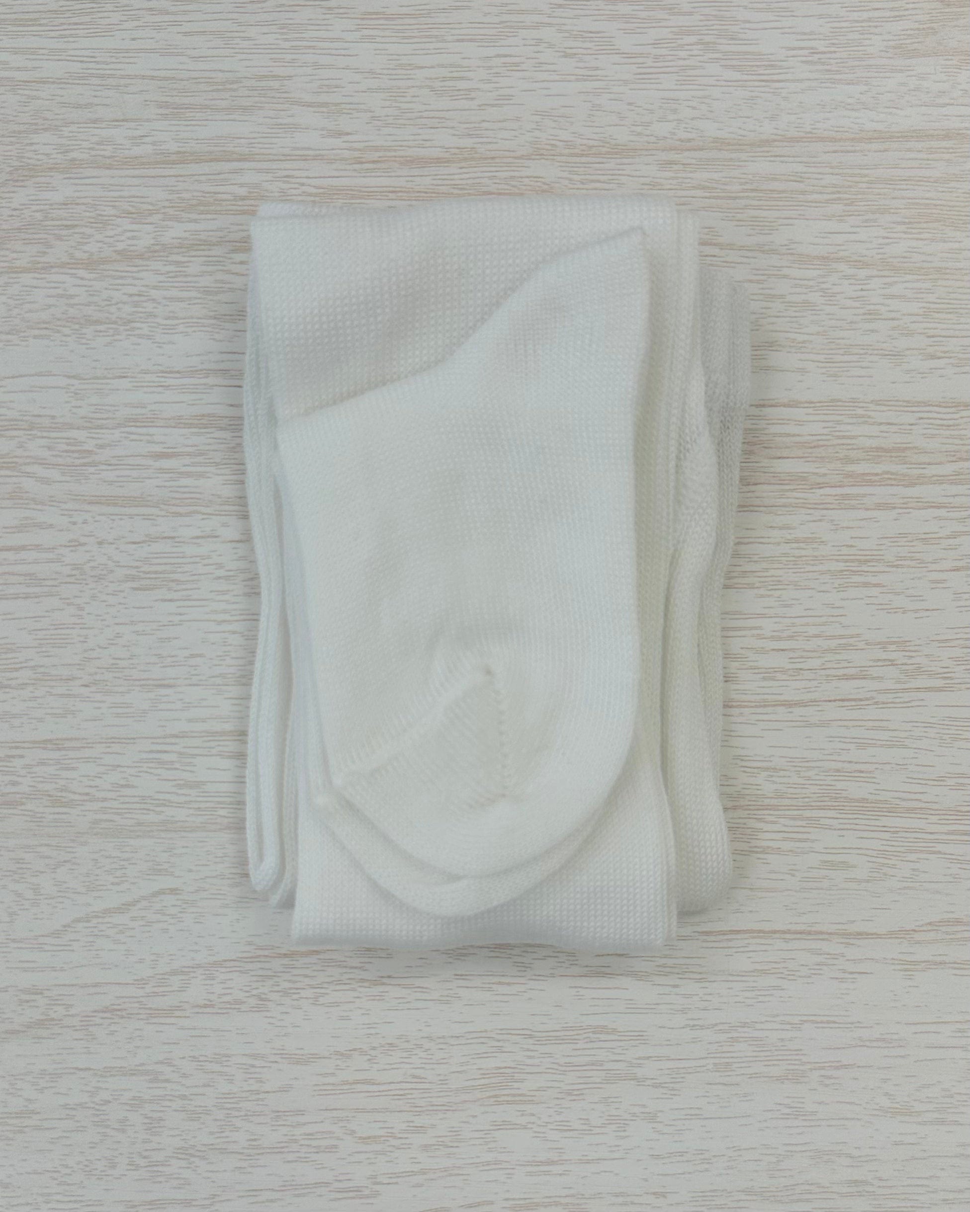 YoYo Boutique Socks White Scottish Yarn Tights