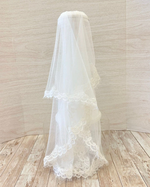 YoYo Boutique Veil White Veil with Lace