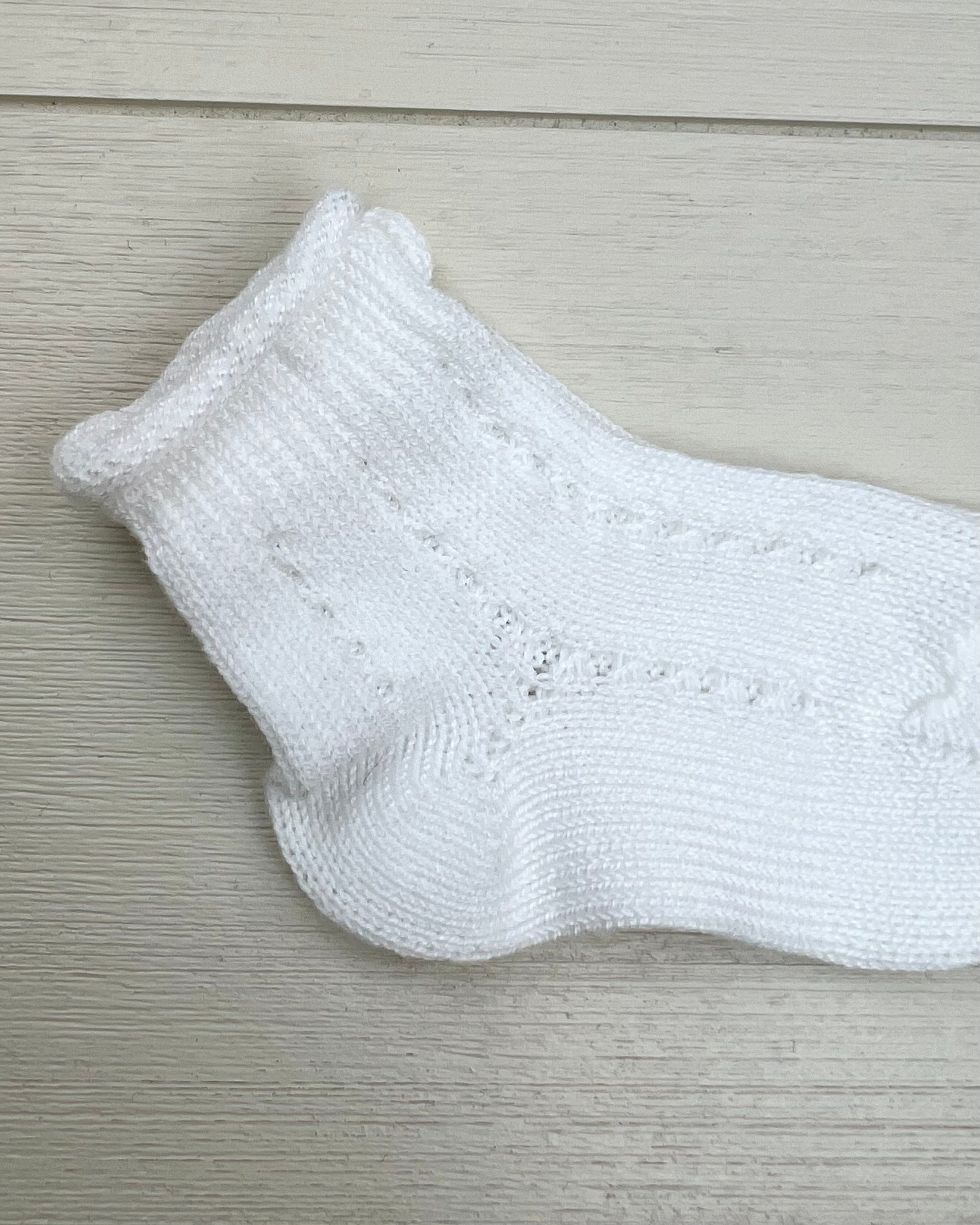 Condor Socks White Vertical Design Short Socks