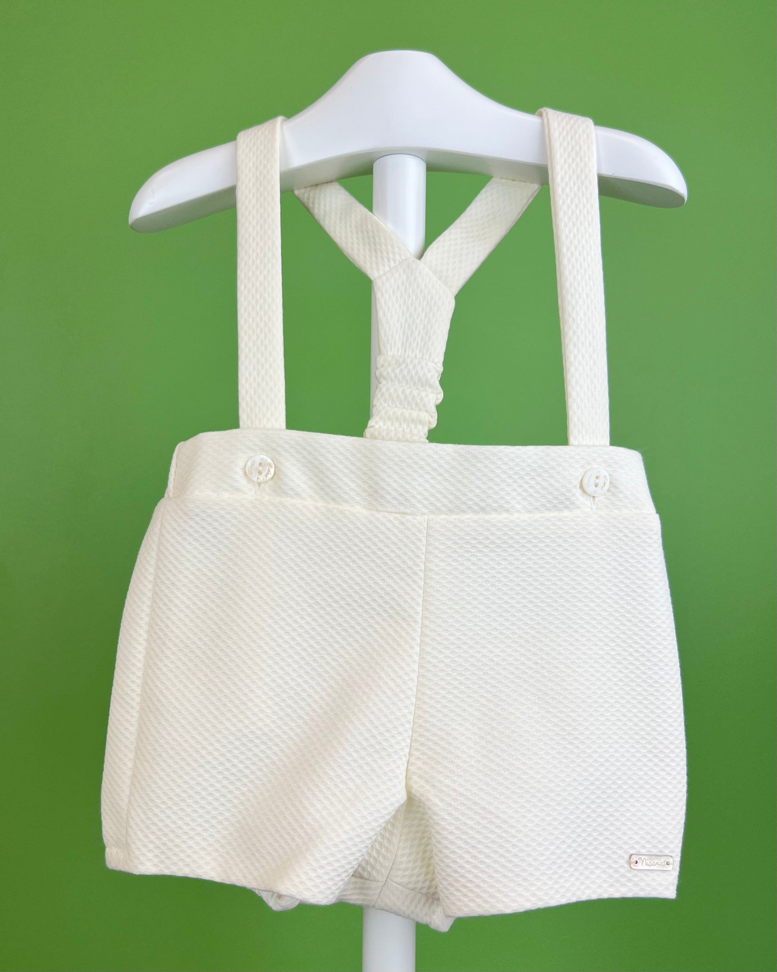 YoYo Boutique Alan Off-White Outfit