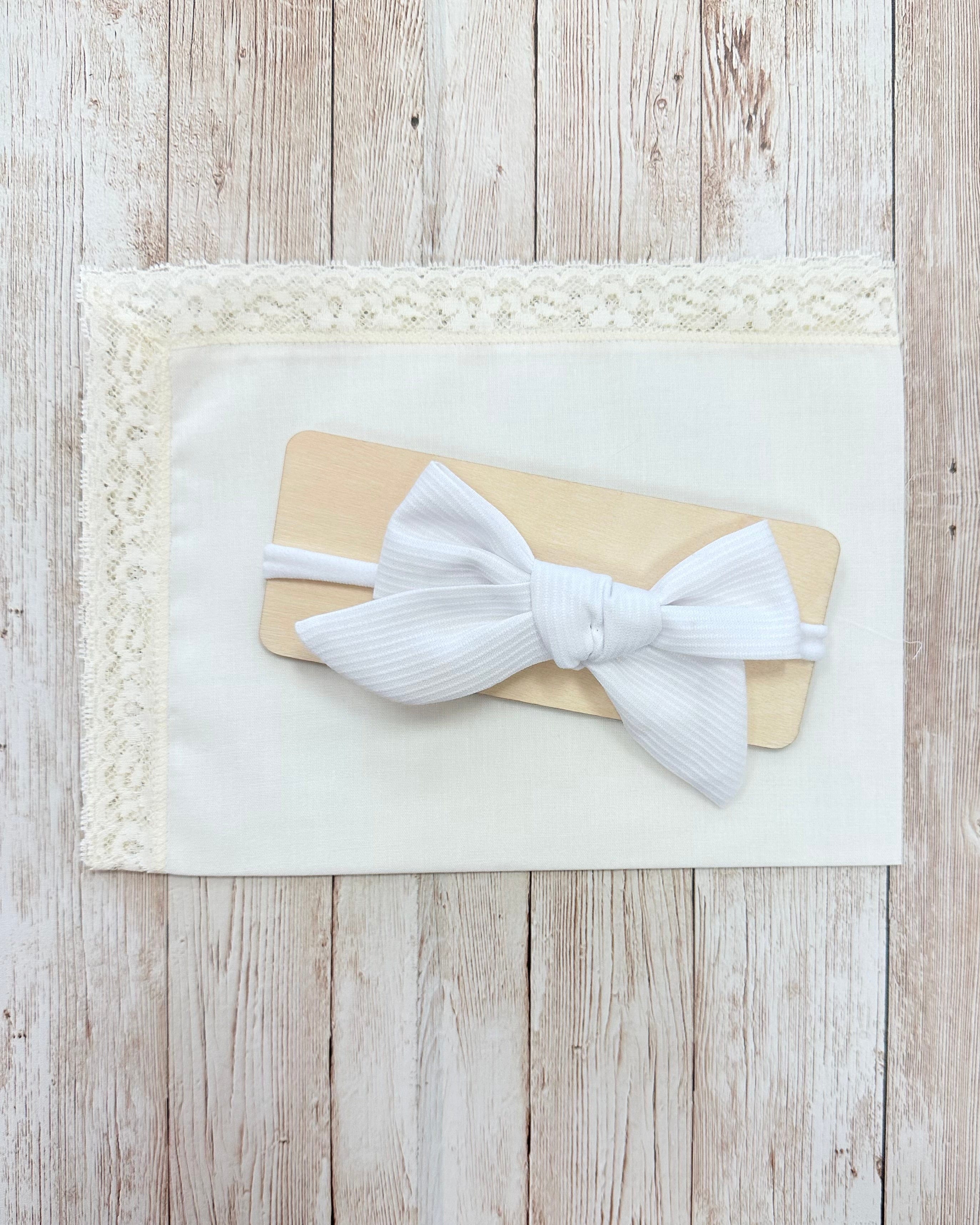 YoYo Boutique Blanco White Bow Headband