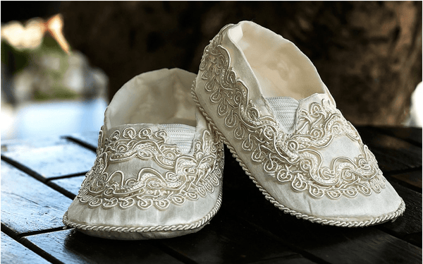 Off White Embroidered Lace Shoes - YoYo Children's Boutique