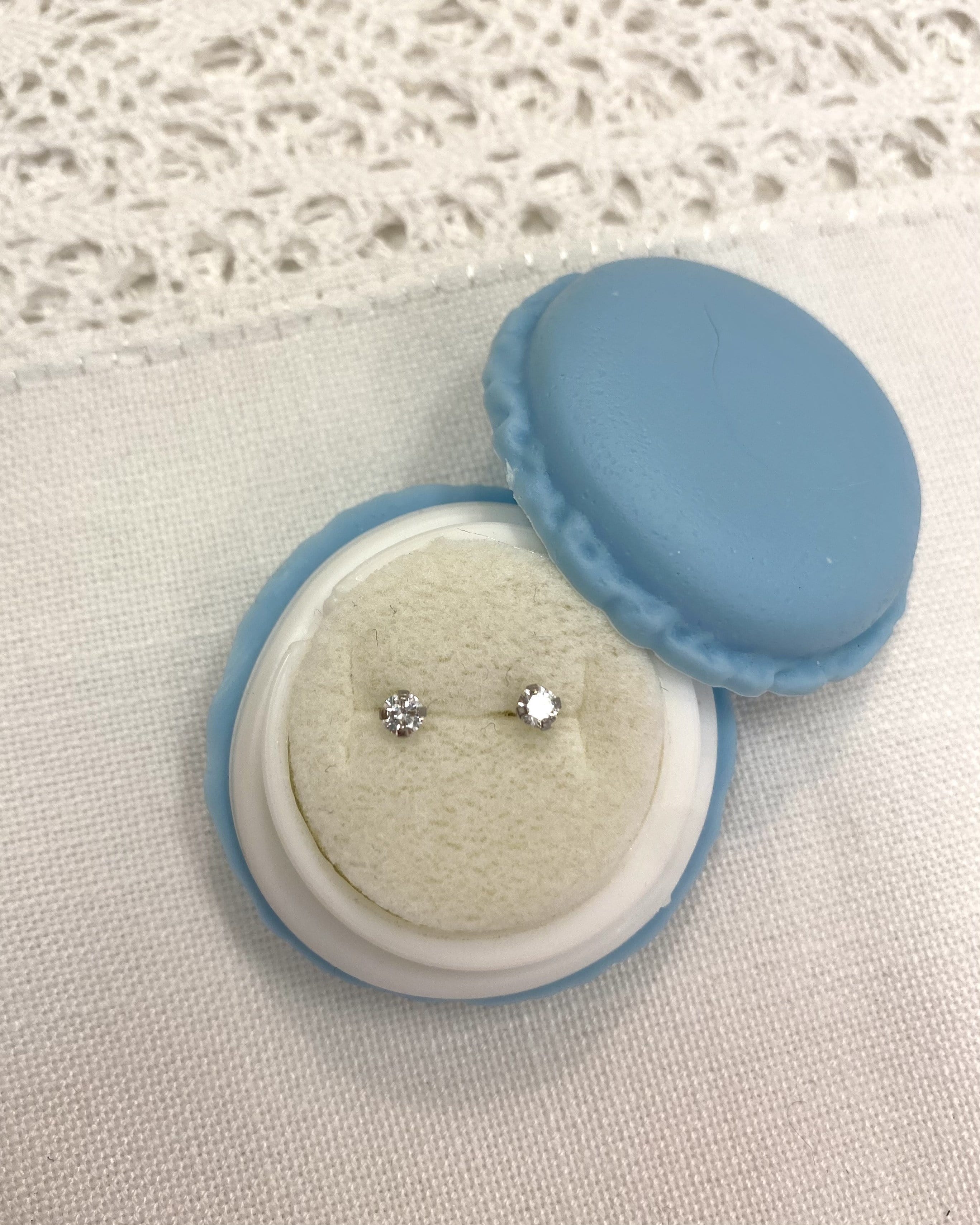 YoYo Children's Boutique Jewelry 2.0mm CZ White 18kt Gold Studs