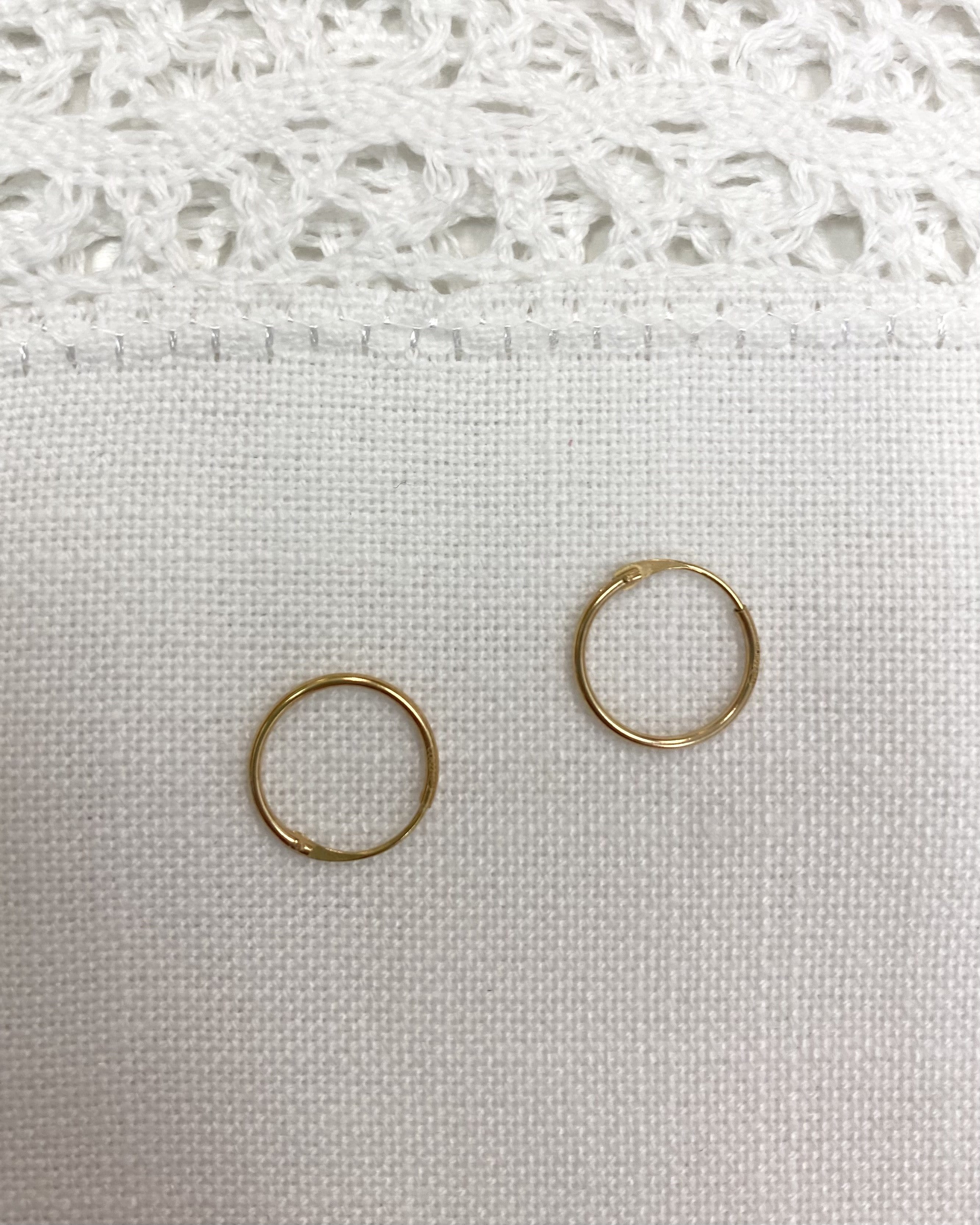 YoYo Children's Boutique Jewelry 6.0mm 18kt Yellow Gold Hollow Hoops