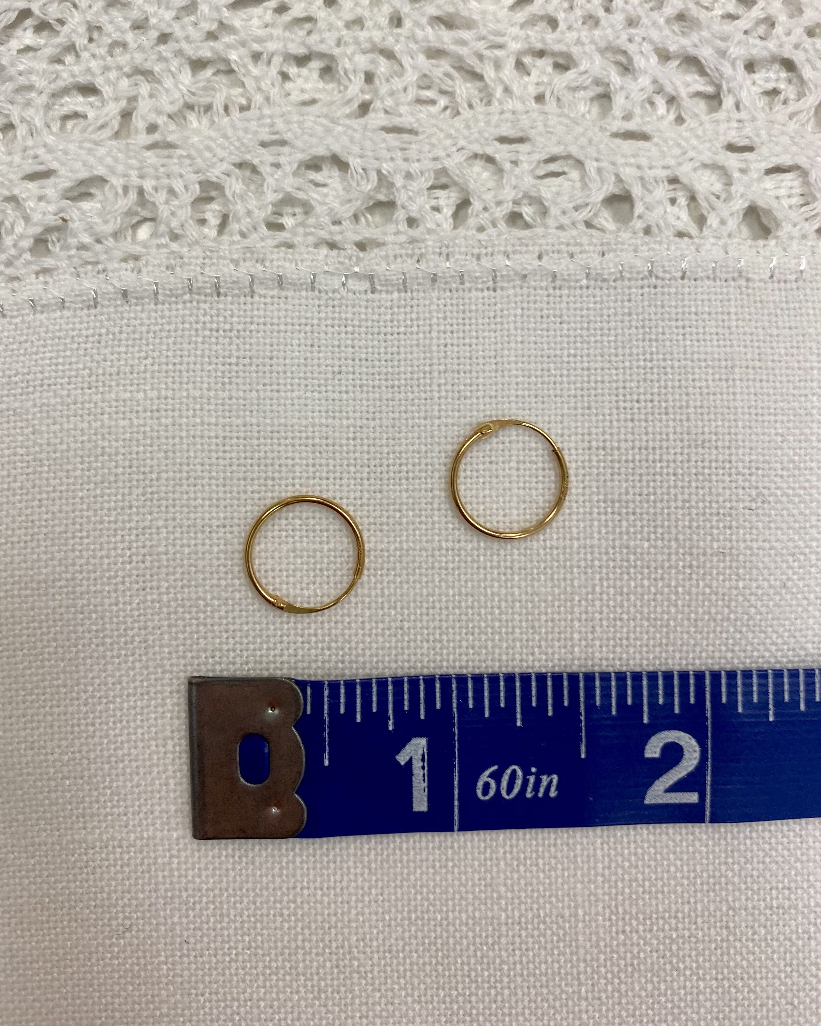 YoYo Children's Boutique Jewelry 6.0mm 18kt Yellow Gold Hollow Hoops