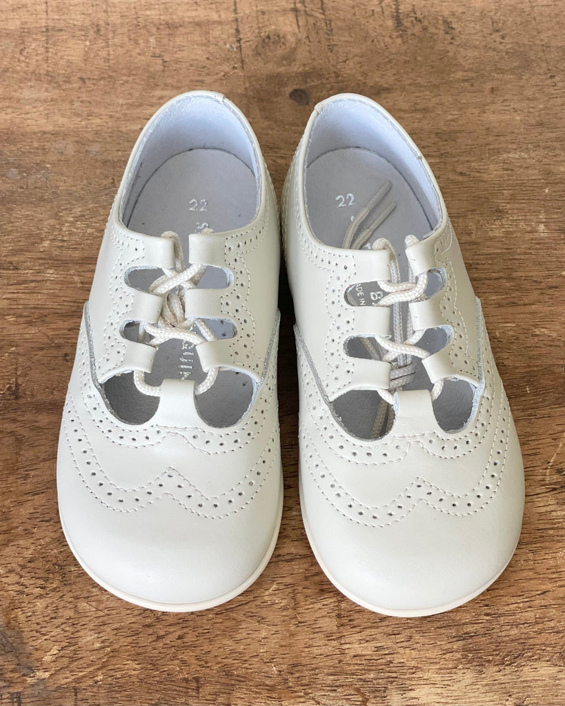 YoYo Children's Boutique Shoes Off-White English Shoe