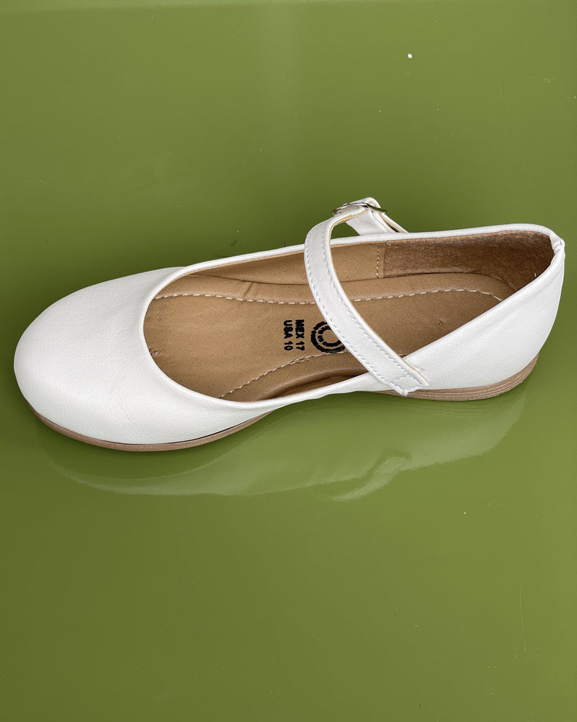 YoYo Children's Boutique Shoes Off-White Mary Jane Shoes