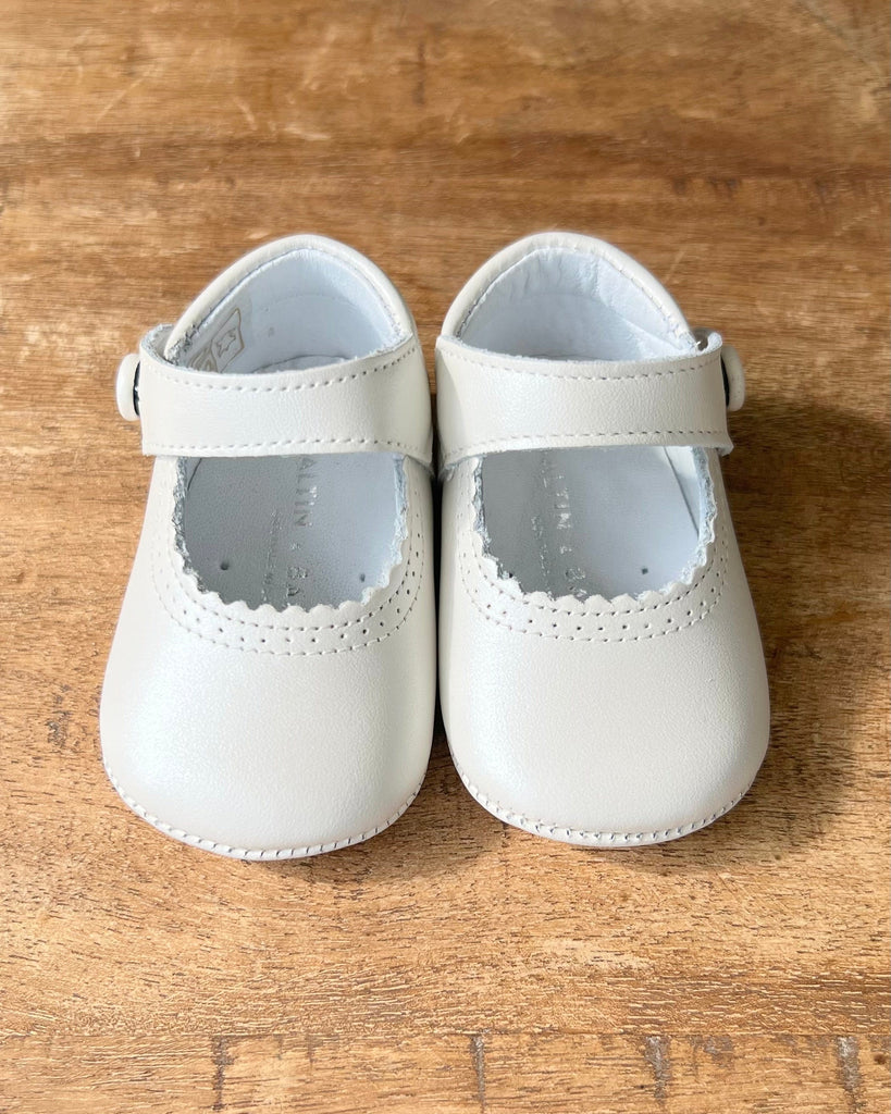YoYo Children's Boutique Shoes White Pearl Pre-Walker Mary Jane Shoes